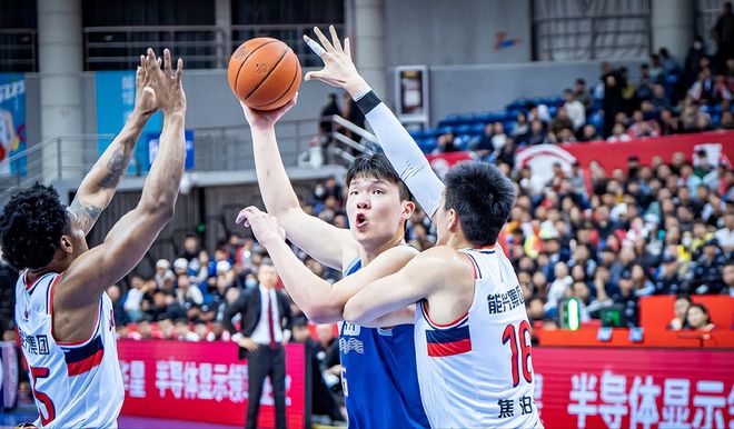 广州男篮球团招募新一批球员