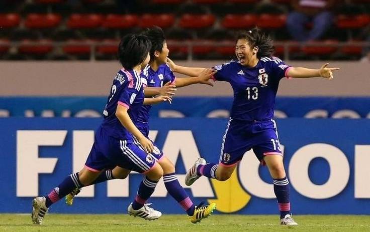爱游戏娱乐-日本女足队赢得关键比赛，晋级半决赛