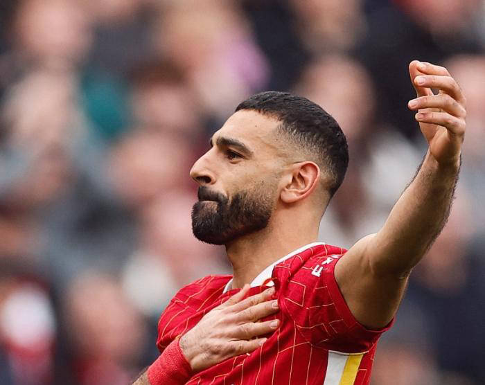 爱游戏官方入口-皇家骑士取得胜利，继续领先积分榜