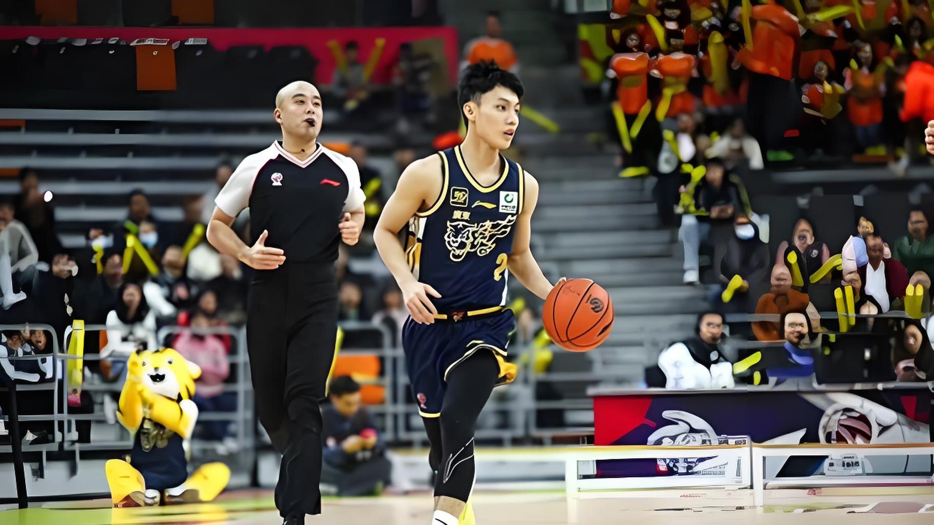 爱游戏下载-CBA总决赛：广东队全场高效发挥绝杀对手