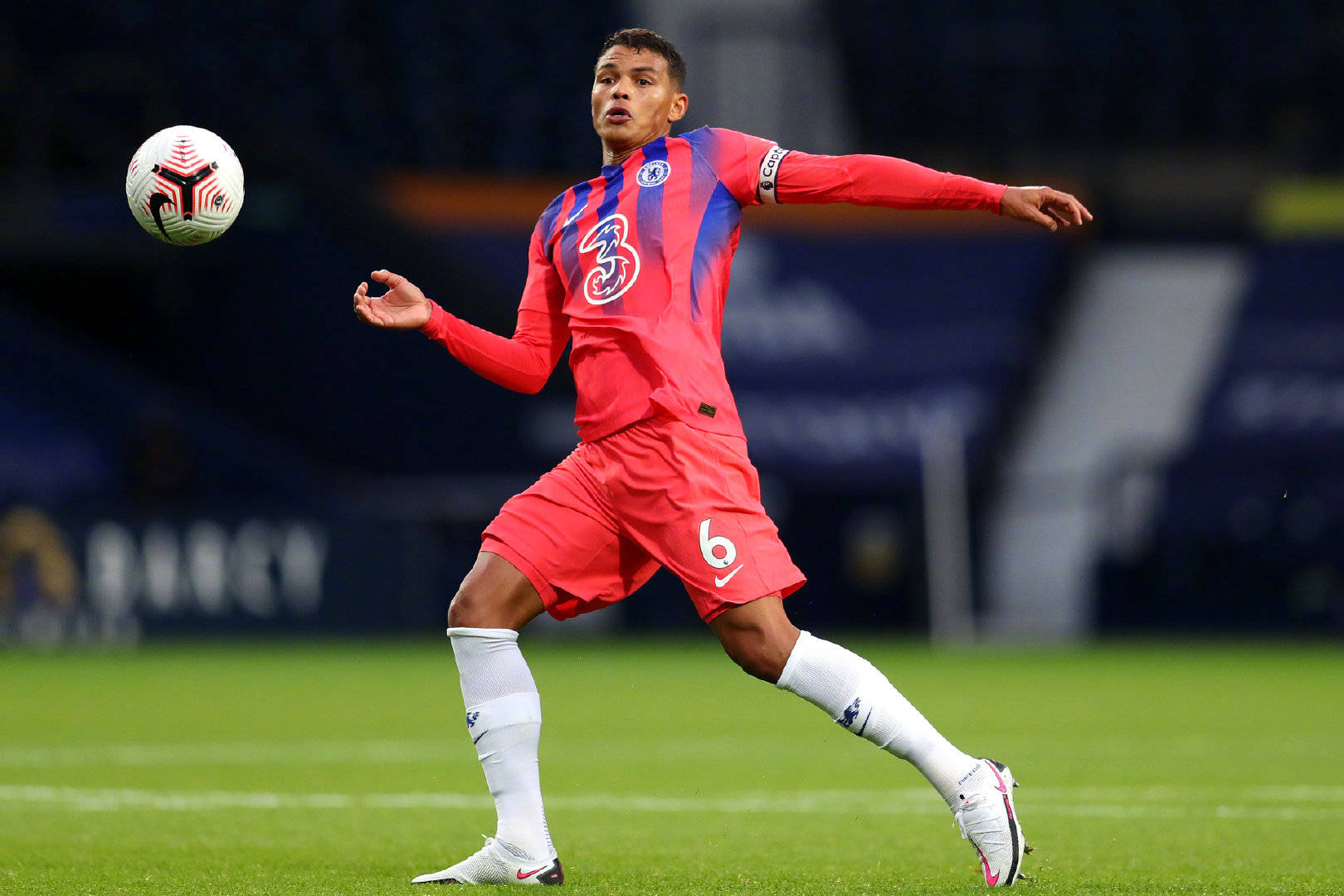 切尔西主场告捷,西布朗失心胆的简单介绍 切尔西主场告捷,西布朗失心胆的简单介绍