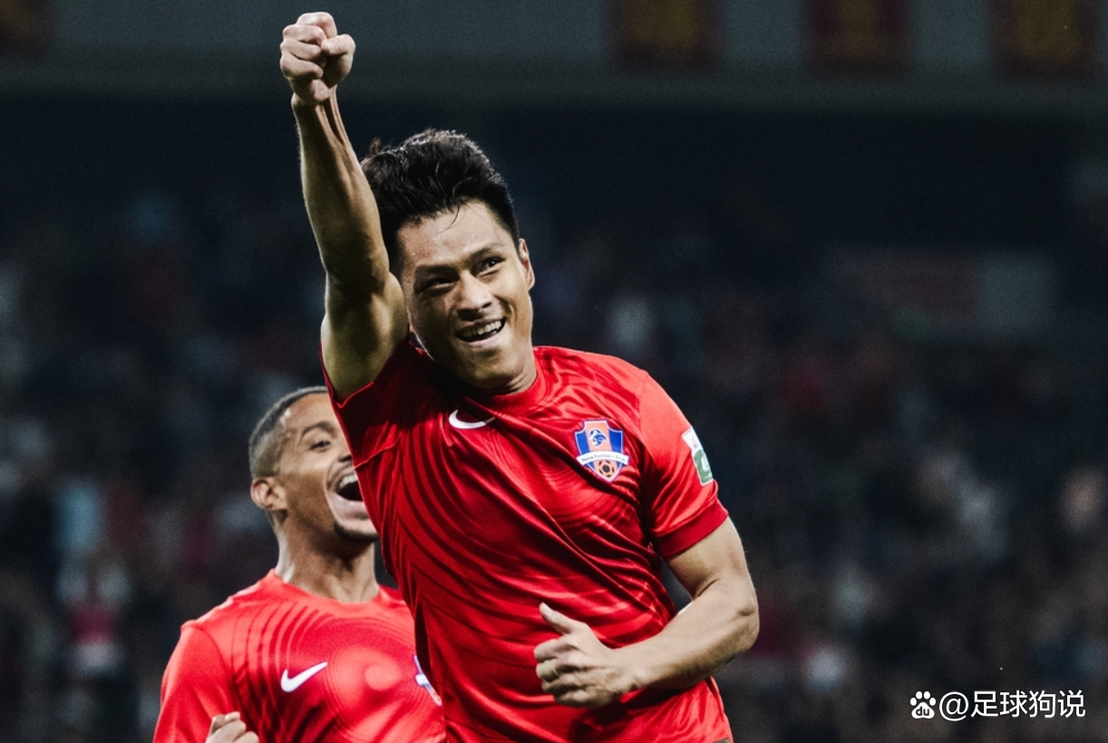 爱游戏体育-精彩对决，场上观战热情高涨，胜者赢在关键时刻