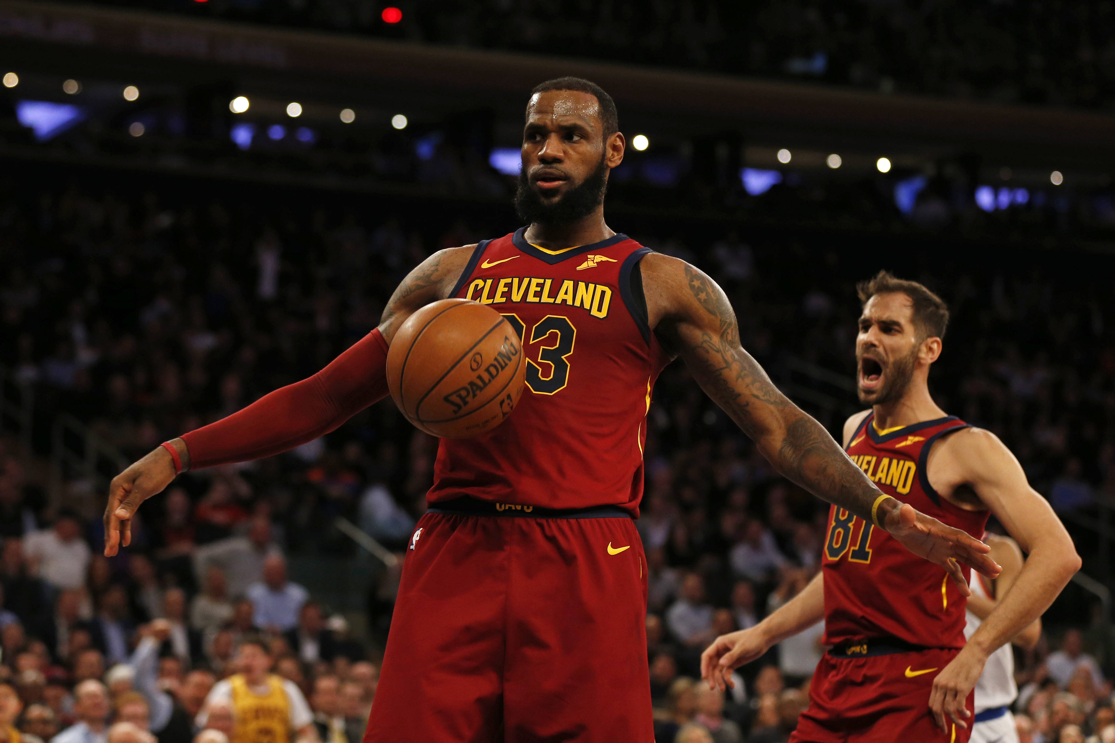 步行者队在比赛中发挥出色,取得关键胜利的简单介绍 步行者队在比赛中发挥出色,取得关键胜利的简单介绍