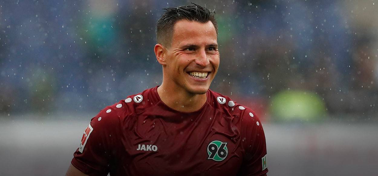 关于埃瓦尔主场小胜,保持胜利势头的信息 关于埃瓦尔主场小胜,保持胜利势头的信息