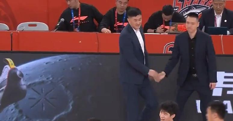 河南队遭遇双杀,需总结教训反思 河南队遭遇双杀,需总结教训反思