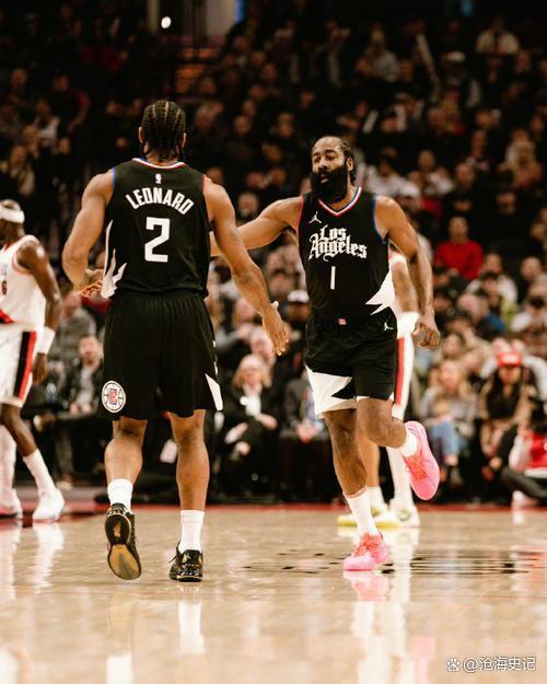 快船背靠背比赛全胜，战胜公牛