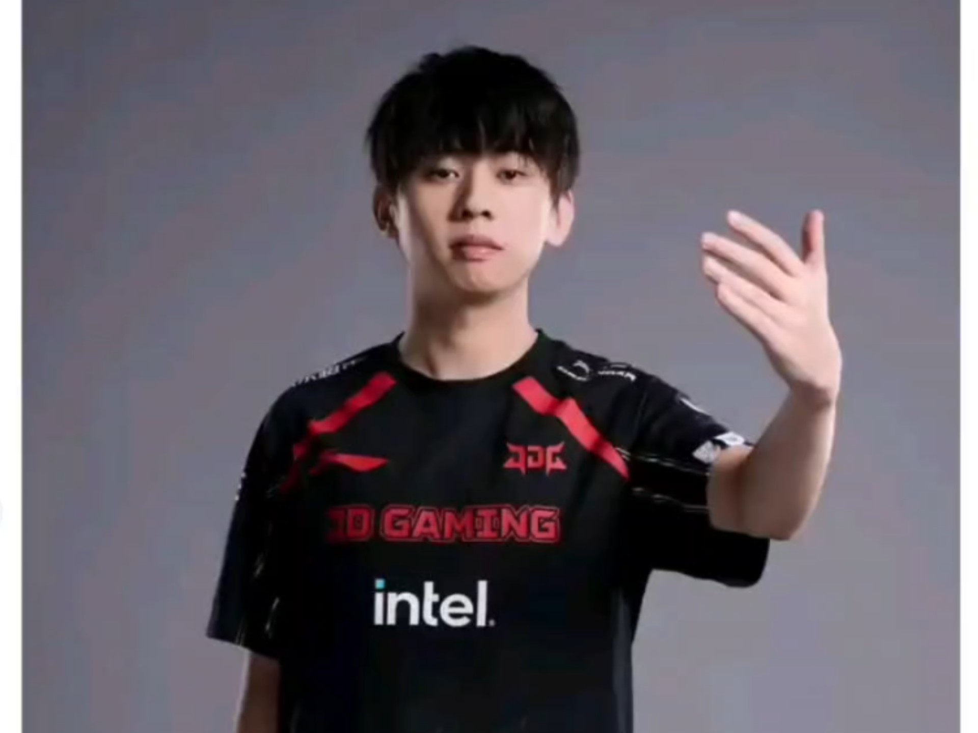 FPX绝杀BLG，Crisp线上压制力十足宿命之战八强赛，点燃全场激情