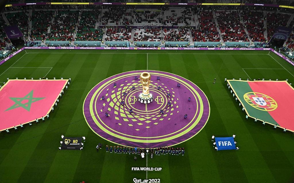 球场上一幕幕精彩对决令人惊叹 球场上一幕幕精彩对决令人惊叹