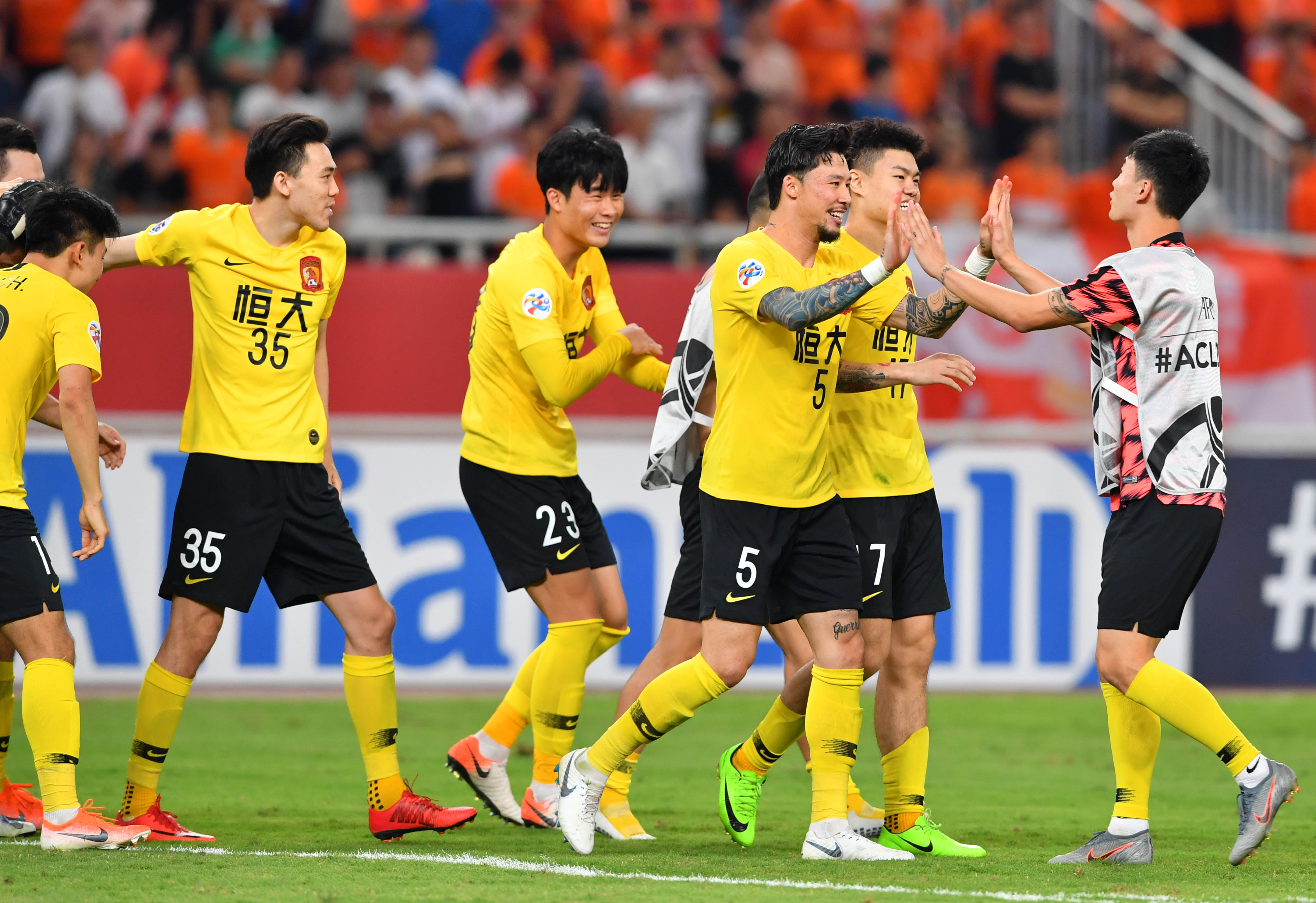 爱游戏官方入口-广州恒大再胜一仗，锁定亚冠战略