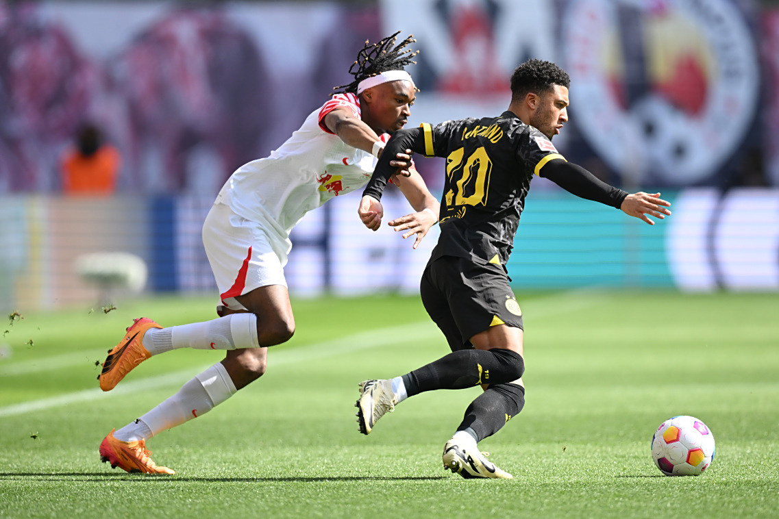 包含RB莱比锡绝地反击，险胜对手完成逆转的词条