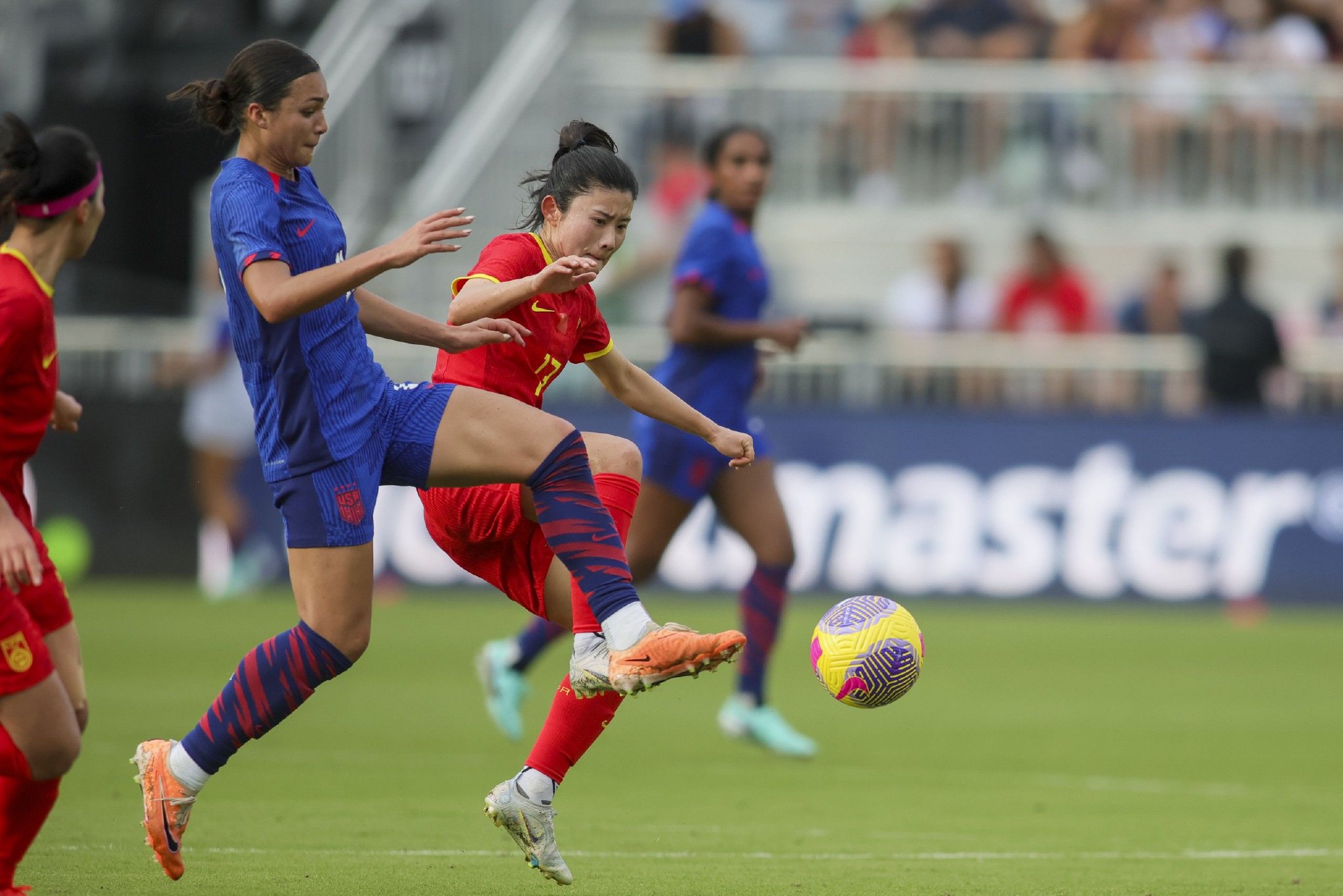 激烈对决:女足赛事吸引全球目光的简单介绍 激烈对决:女足赛事吸引全球目光的简单介绍