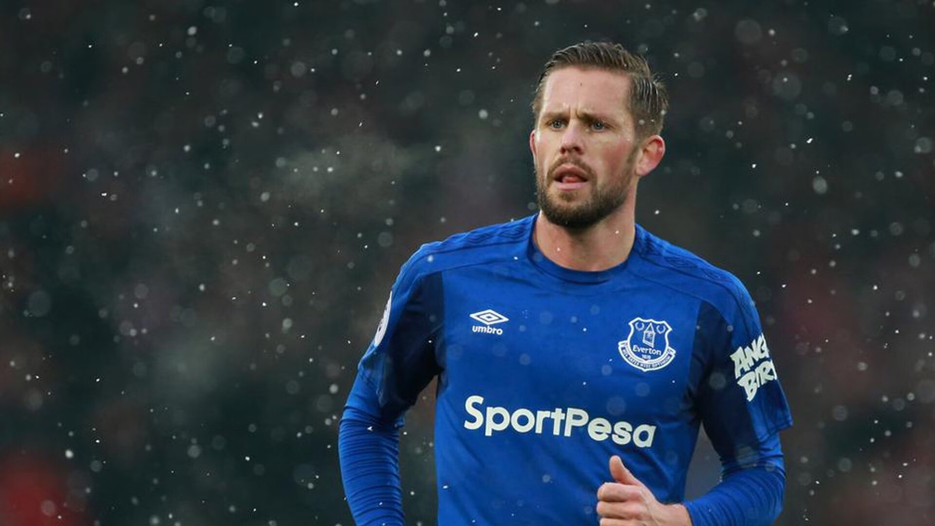 银绿逆袭!阿斯顿马丁力克红牛,塞恩斯独舞统治蒙扎全场