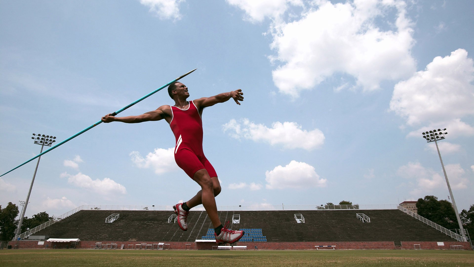 爆冷夜与统治力,当横扫成为动词,郑思维定义了何为球场主宰